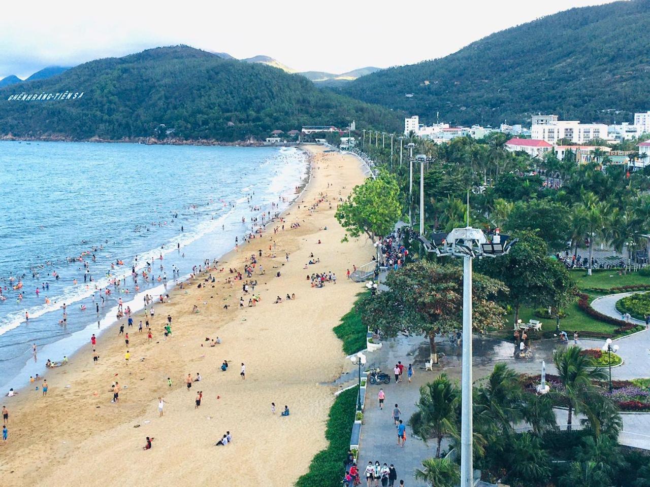 Khach San Binh Duong Hotel Quy Nhon Exterior photo