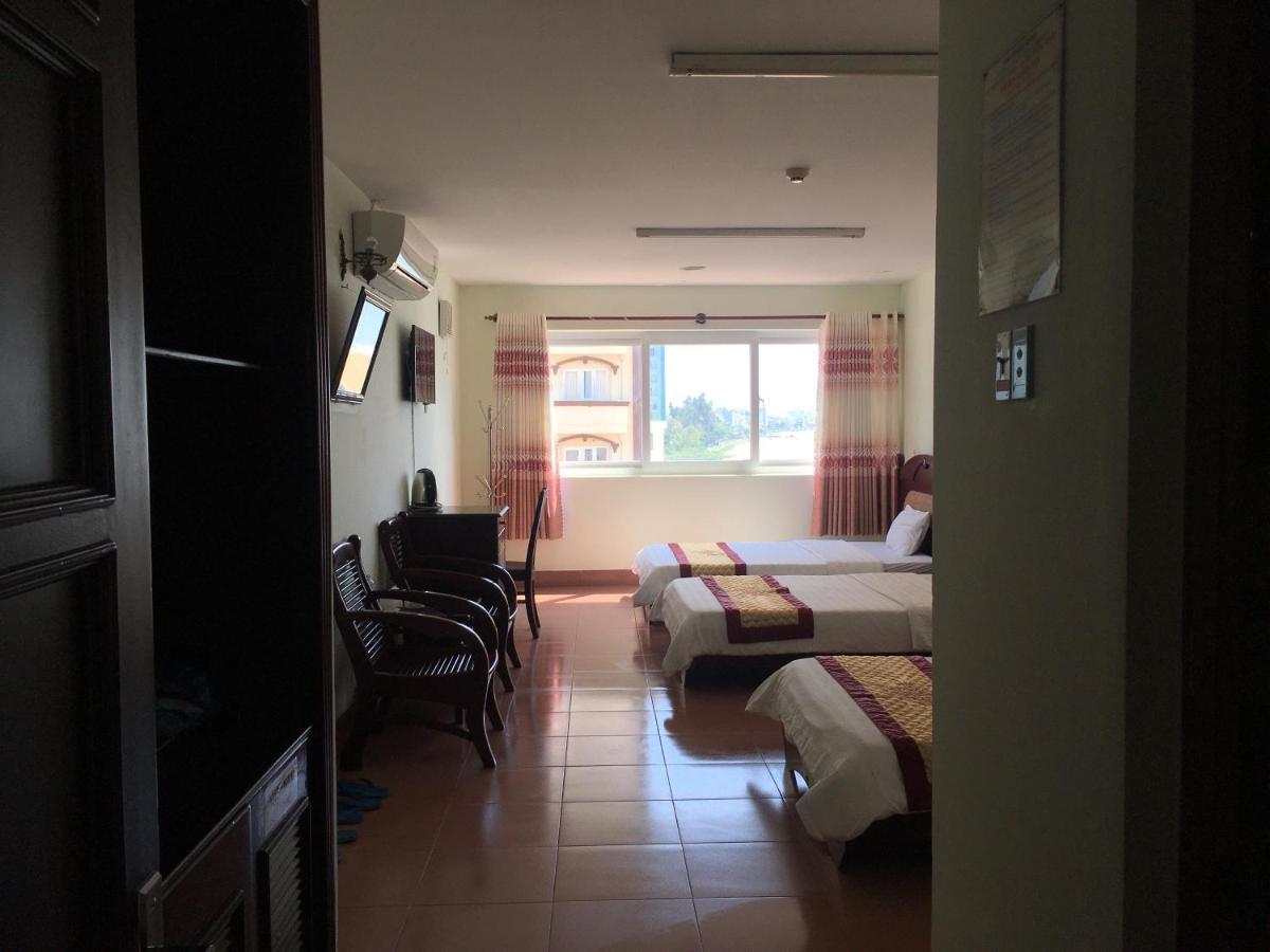 Khach San Binh Duong Hotel Quy Nhon Exterior photo